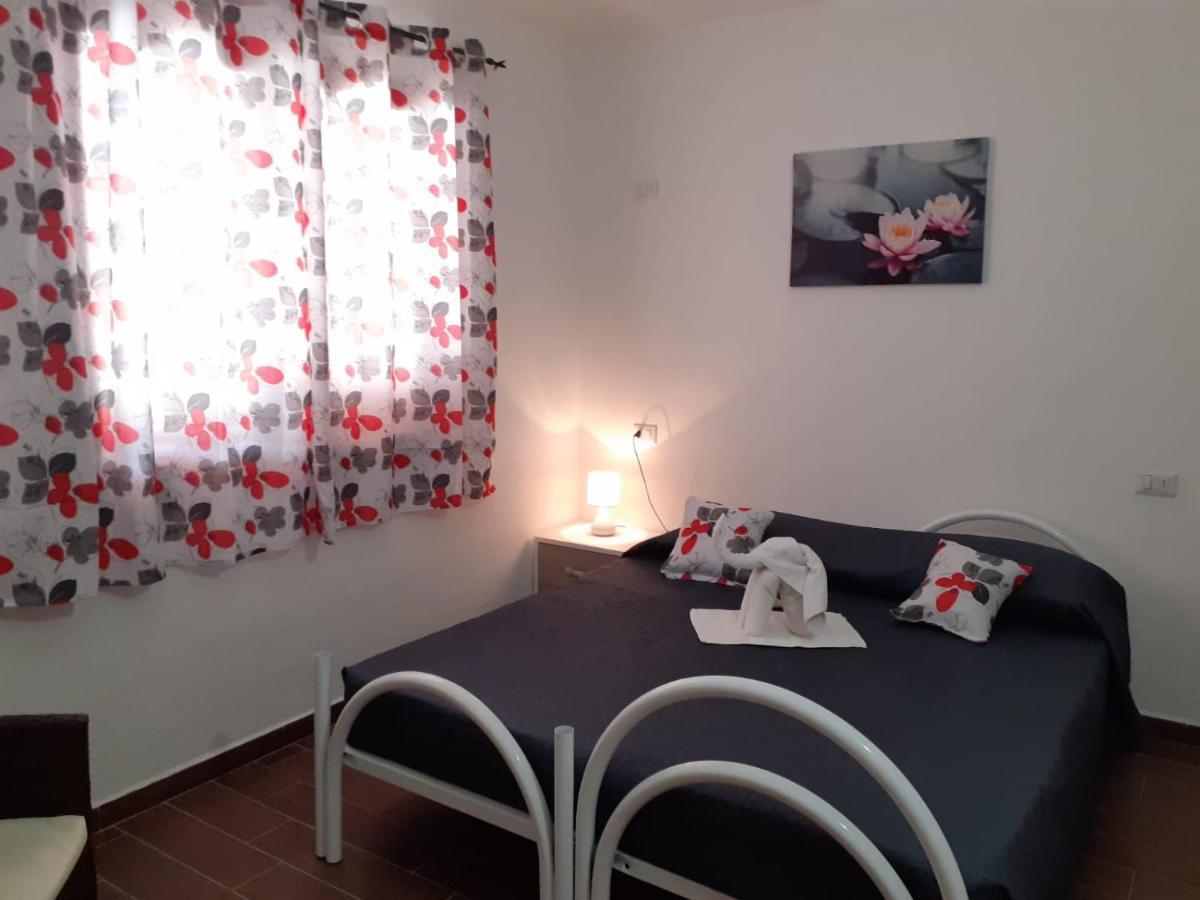 Sos Appentos 3 - Indipendente 4/6 Posti Letto Appartement Siniscola Buitenkant foto